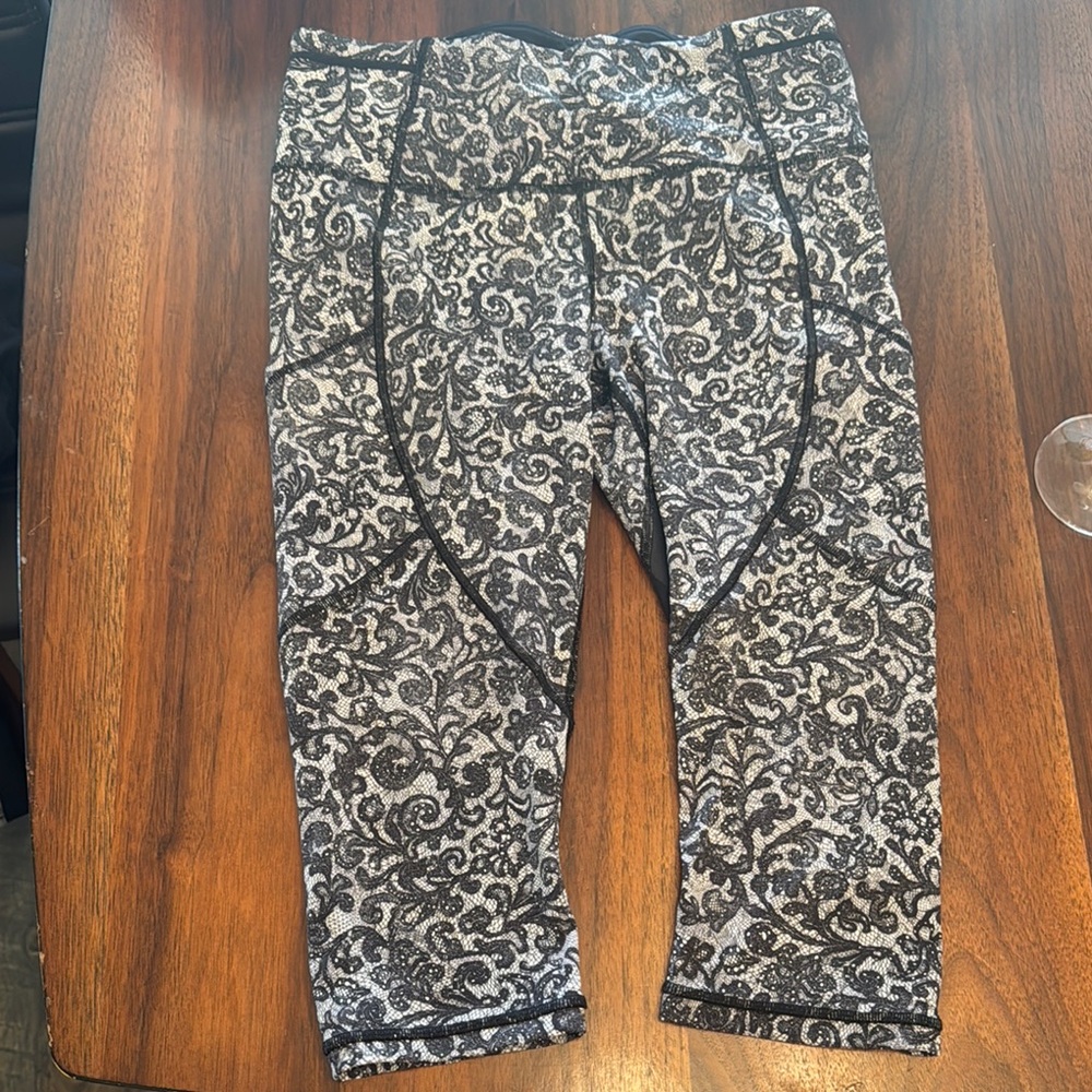 Kids Black and White Patterned Leggings